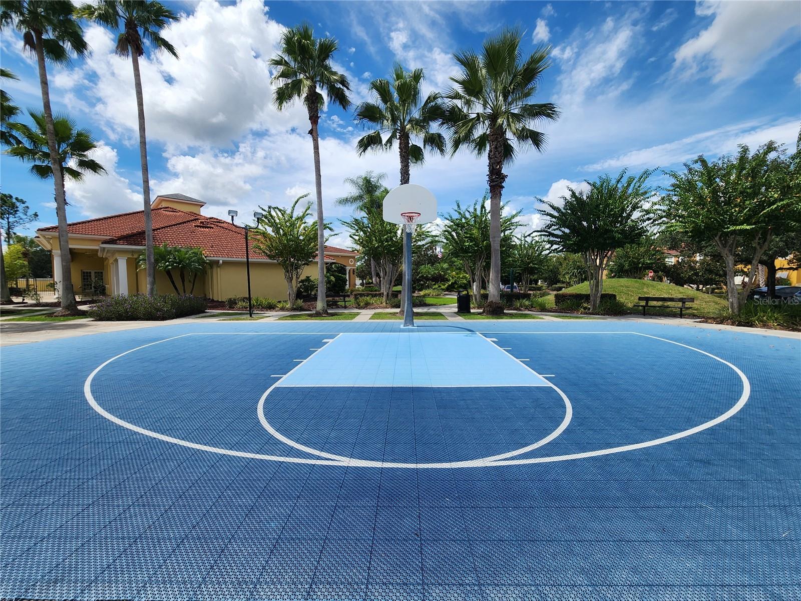 Image 29 of 44 For 4722 Vero Beach Place