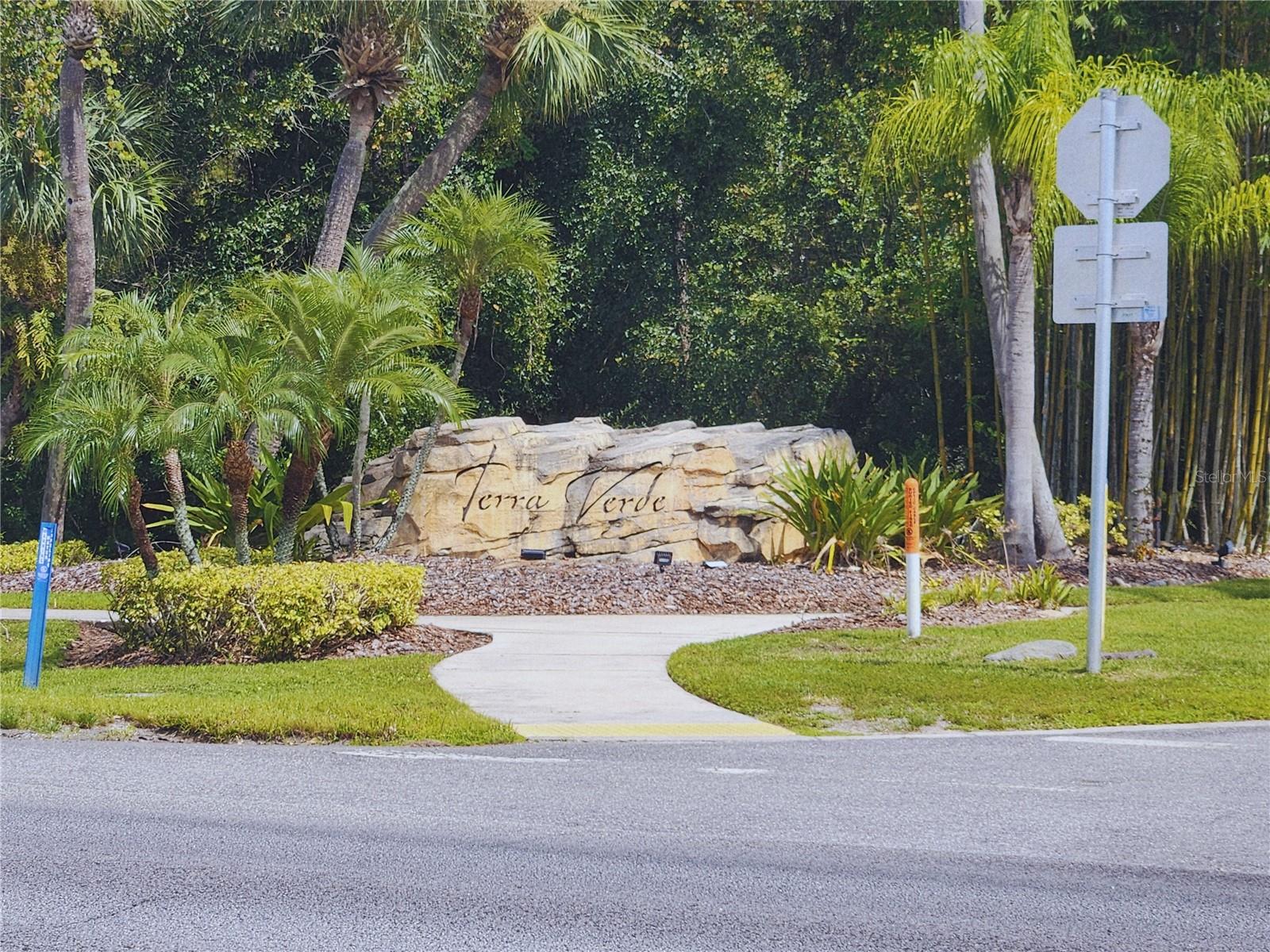 Image 44 of 44 For 4722 Vero Beach Place