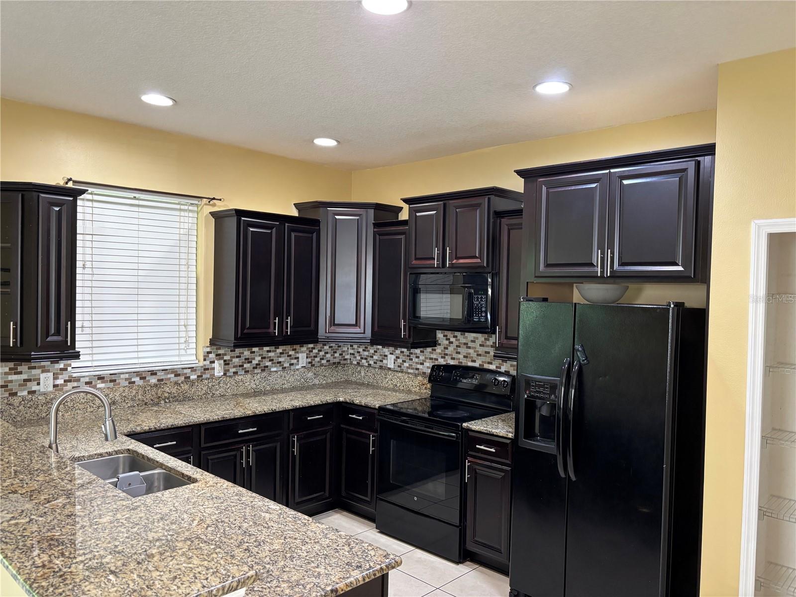 Image 4 of 7 For 1431 Portofino Meadows Boulevard