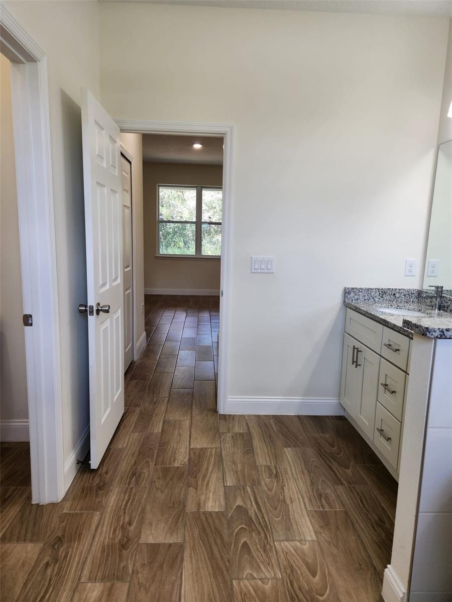 Image 6 of 14 For 338 Gardenia Court