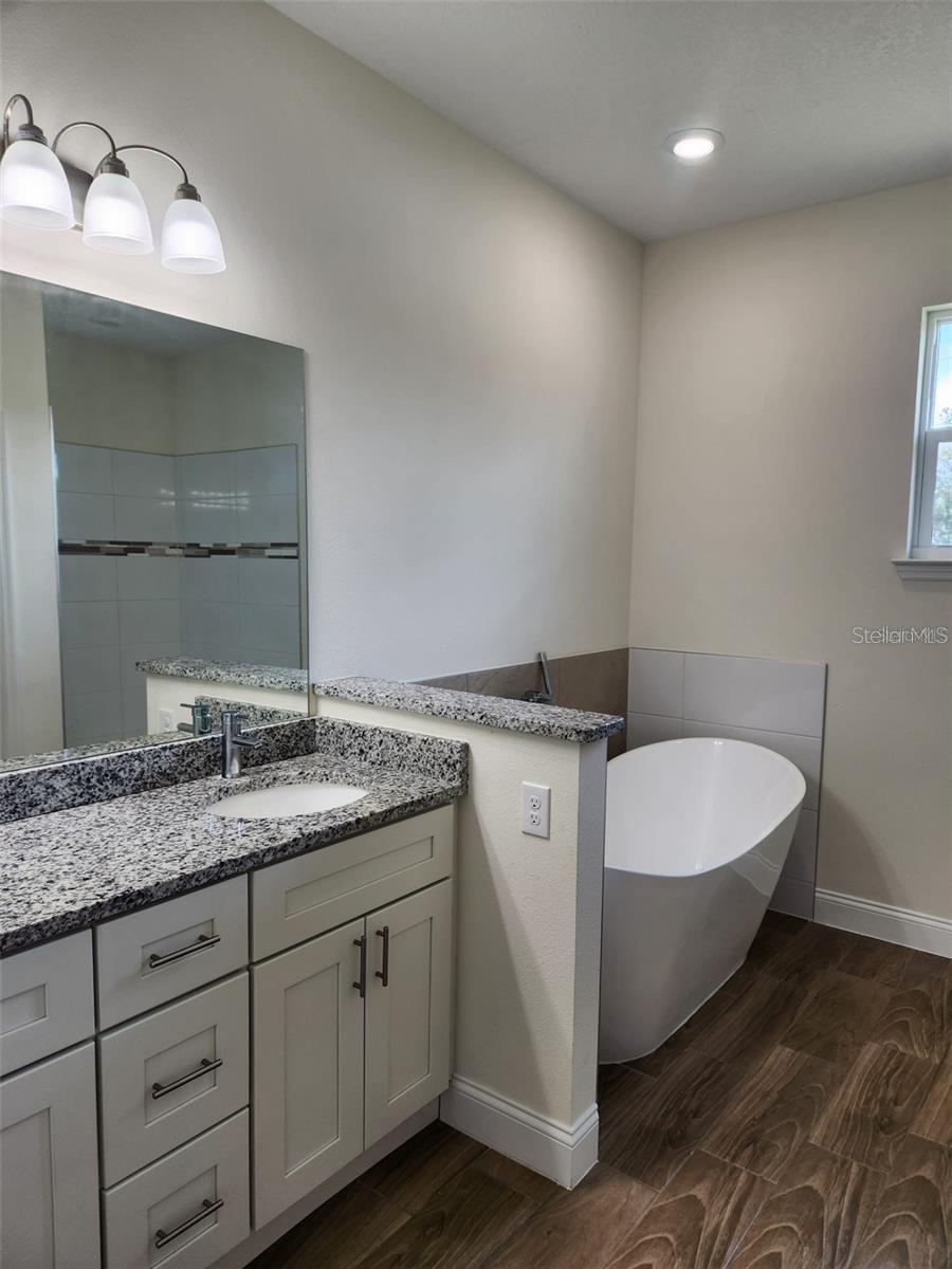 Image 8 of 14 For 338 Gardenia Court