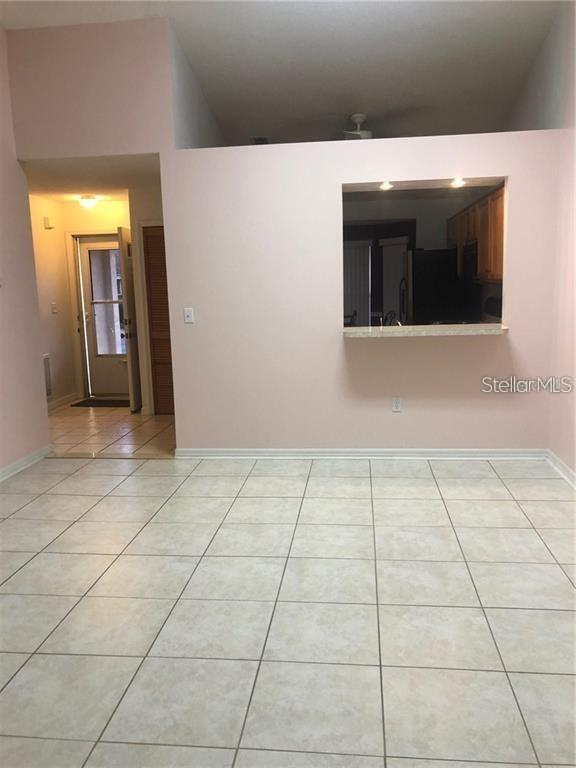 Image 3 of 3 For 3221 Villa Way Circle