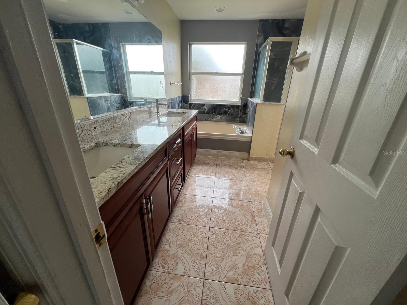 Image 15 of 28 For 4411 Beagle Street