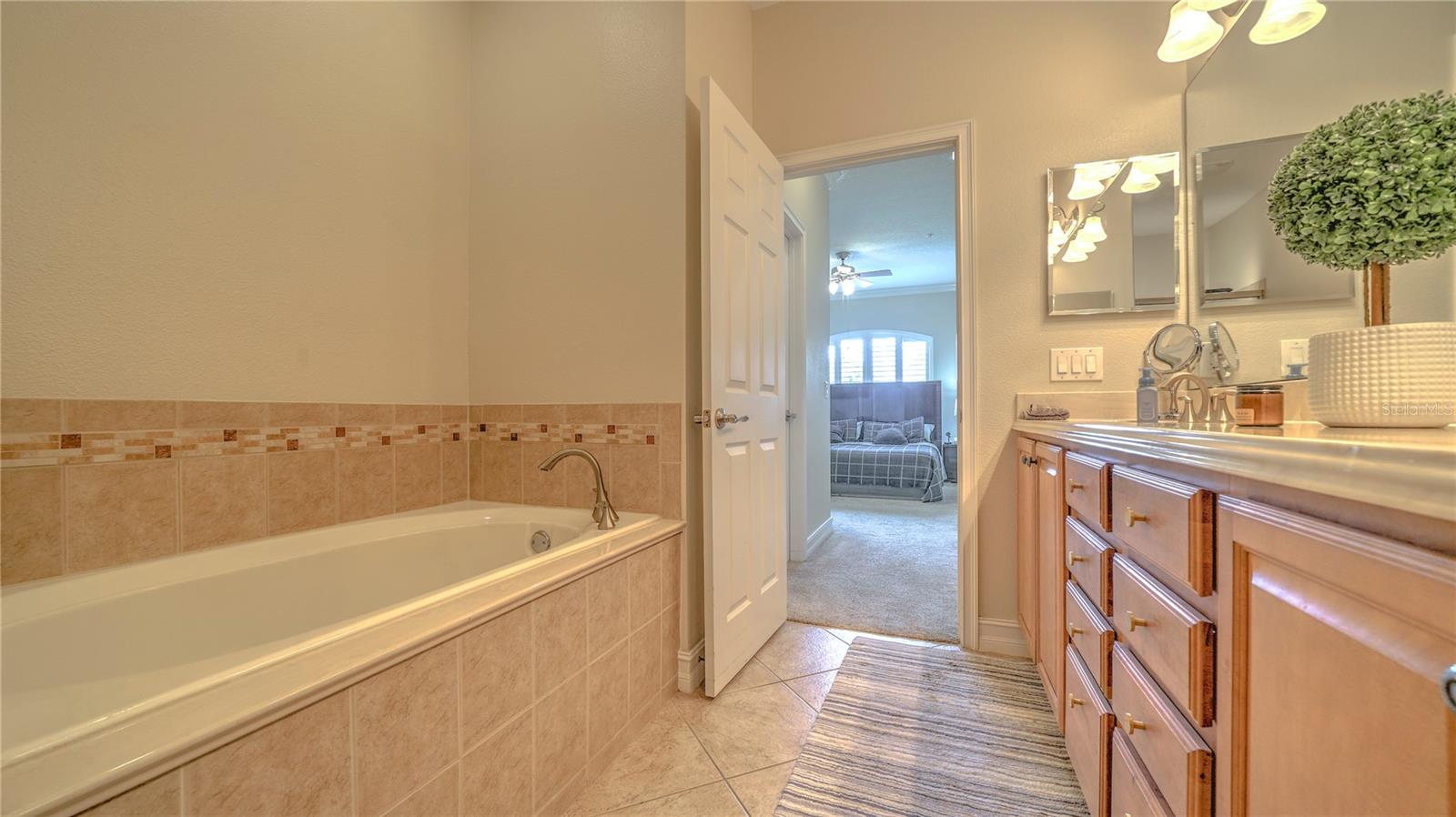 Image 21 of 42 For 10455 Belfry Circle