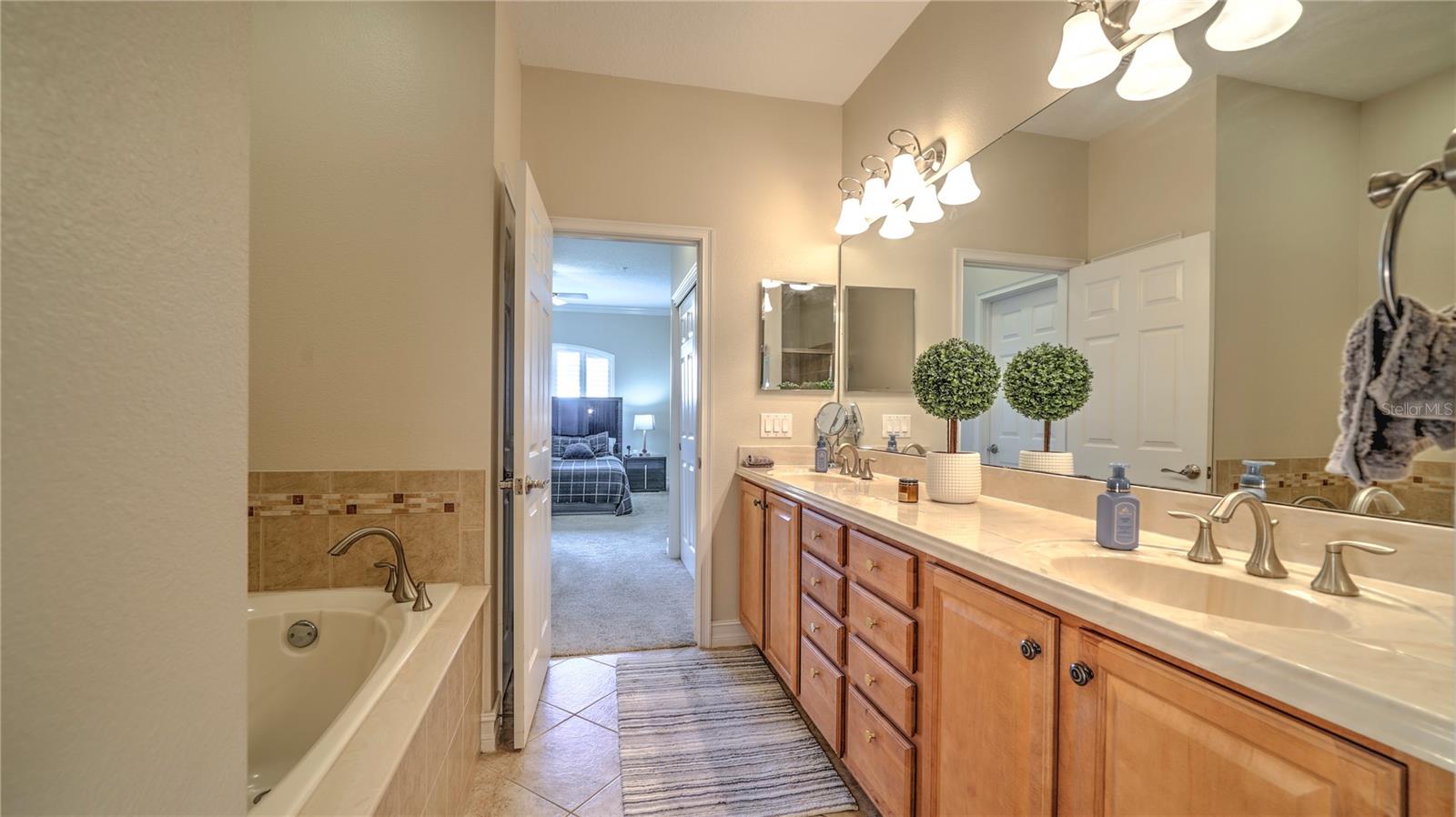 Image 22 of 42 For 10455 Belfry Circle