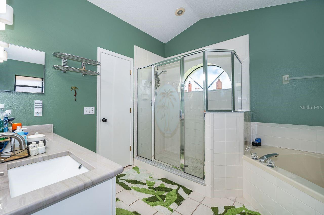Image 16 of 28 For 2333 Sweetwater Boulevard