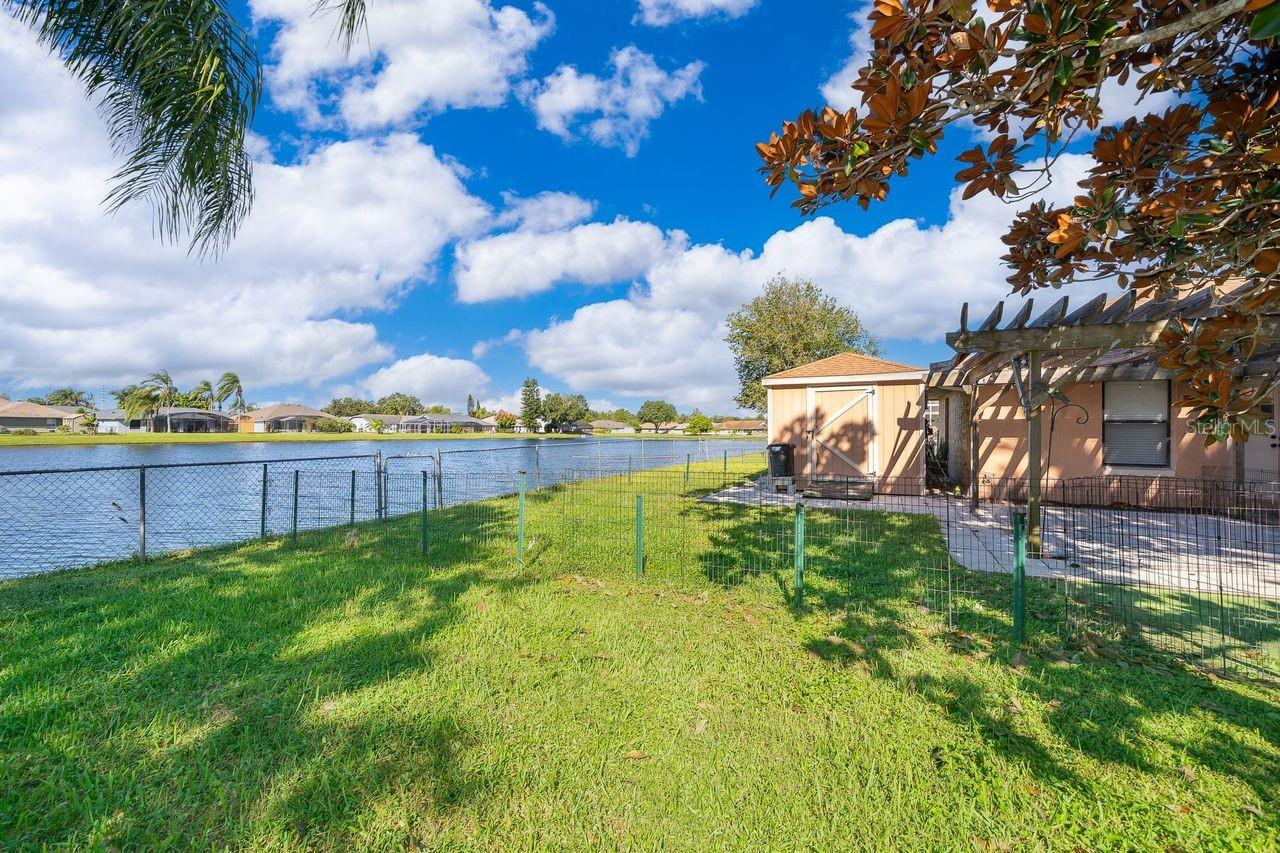 Image 25 of 28 For 2333 Sweetwater Boulevard
