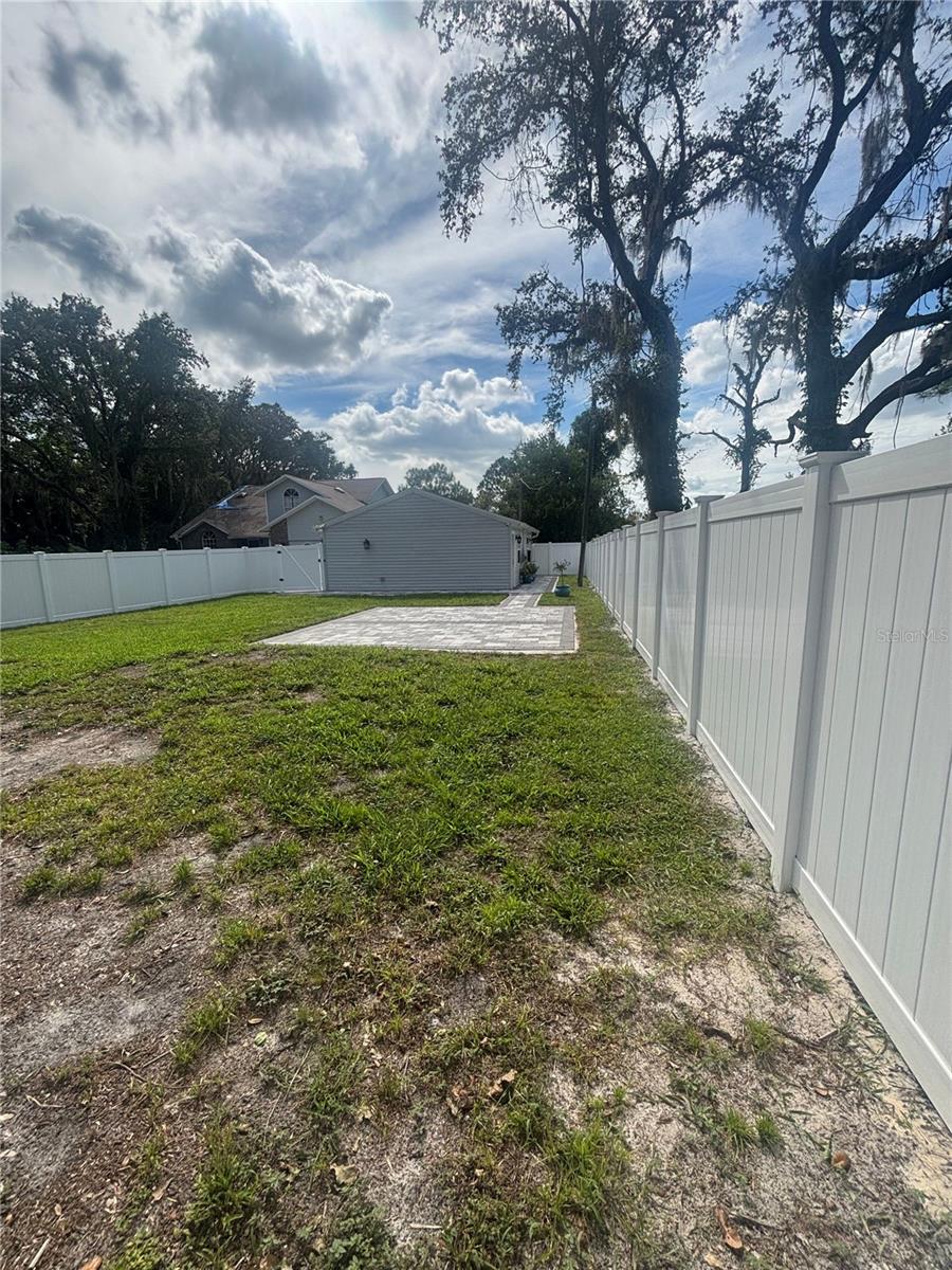 Image 8 of 9 For 1524 Windermere Road A