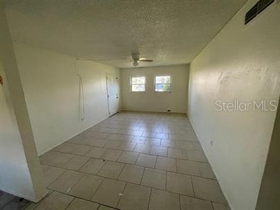 Image 4 of 7 For 837 Sky Lake Circle A
