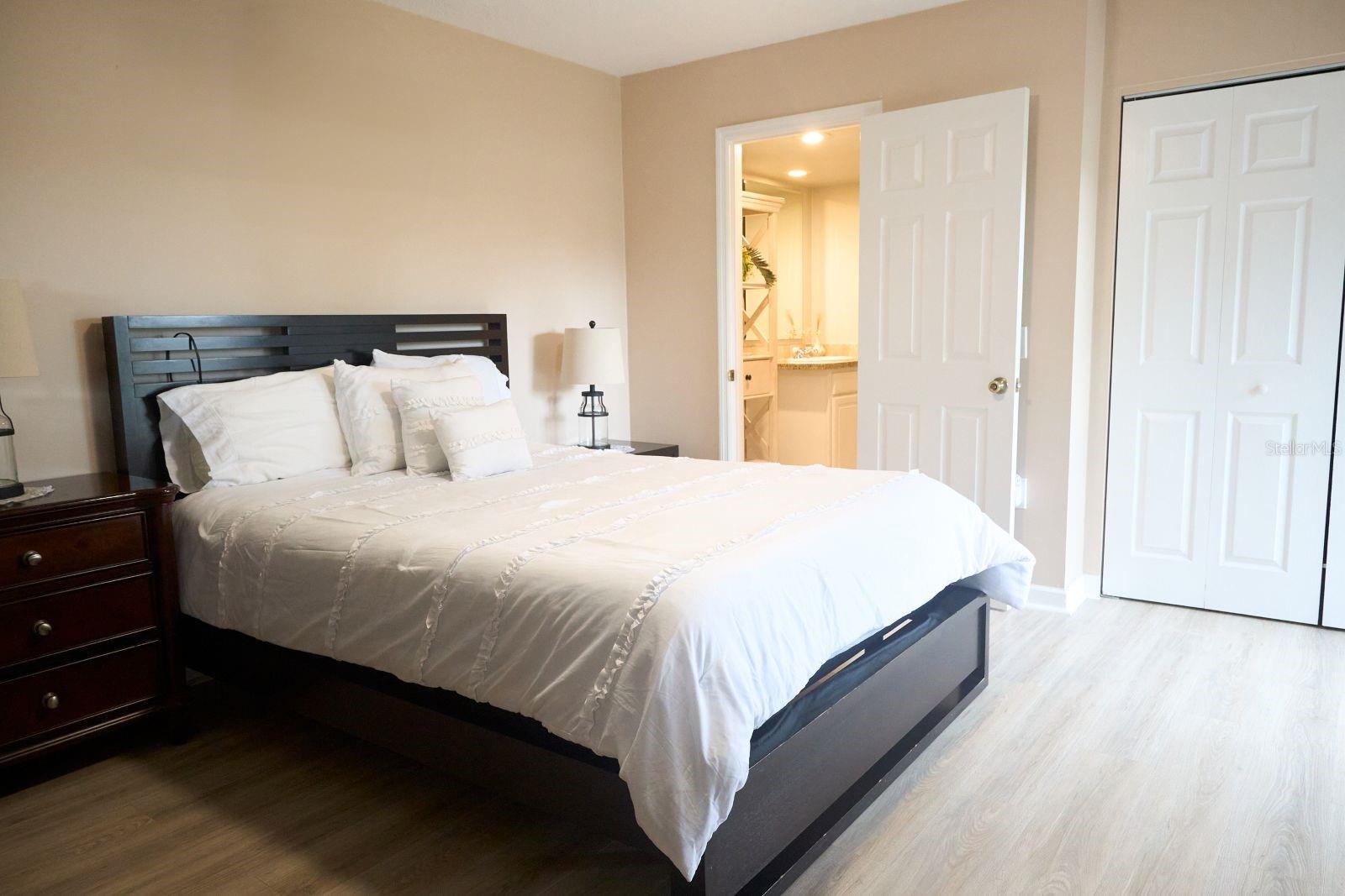 Image 16 of 27 For 620 6th Way 