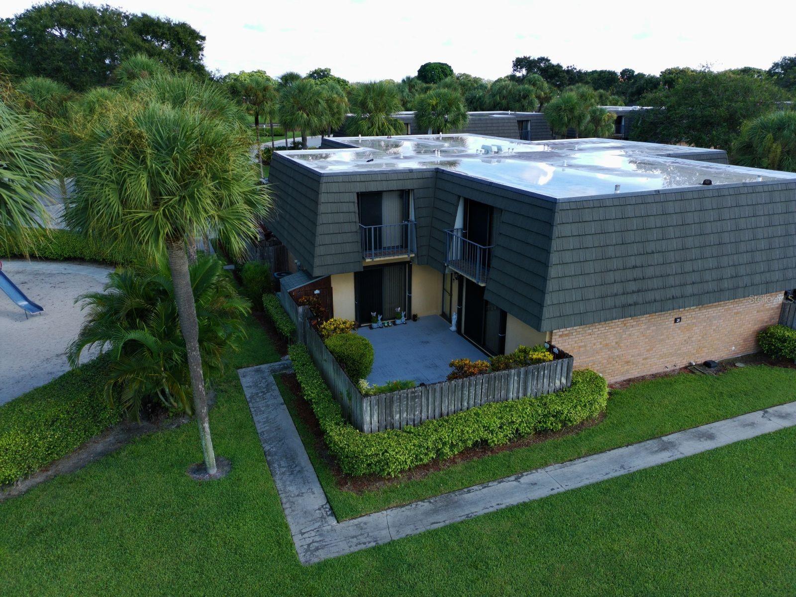 Image 2 of 27 For 620 6th Way 