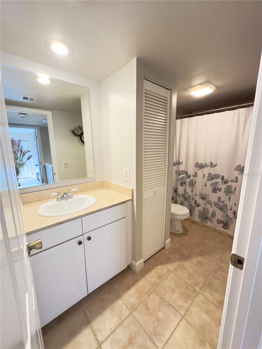 Image 24 of 27 For 620 6th Way 