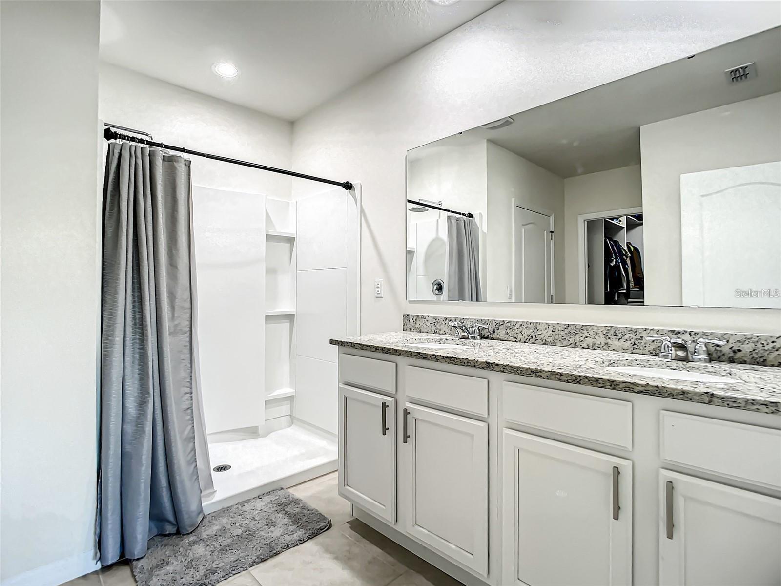 Image 18 of 27 For 2774 Sunkissed Drive