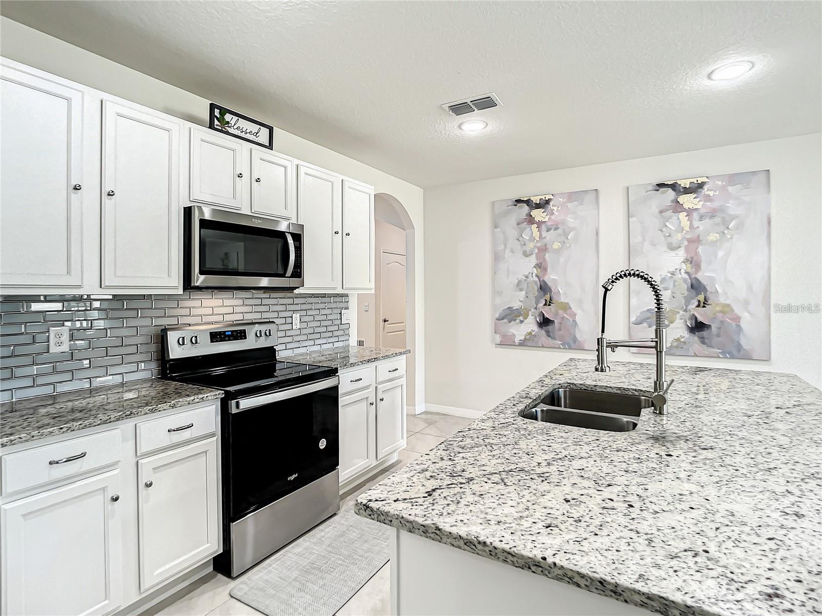 Image 5 of 27 For 2774 Sunkissed Drive