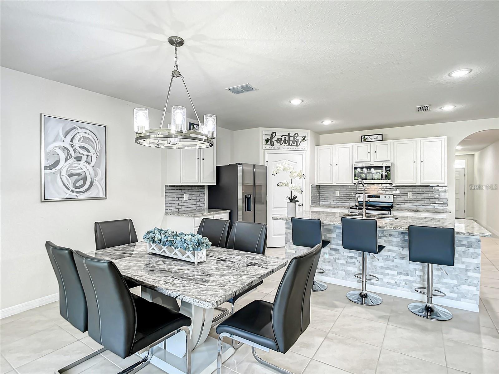 Image 8 of 27 For 2774 Sunkissed Drive