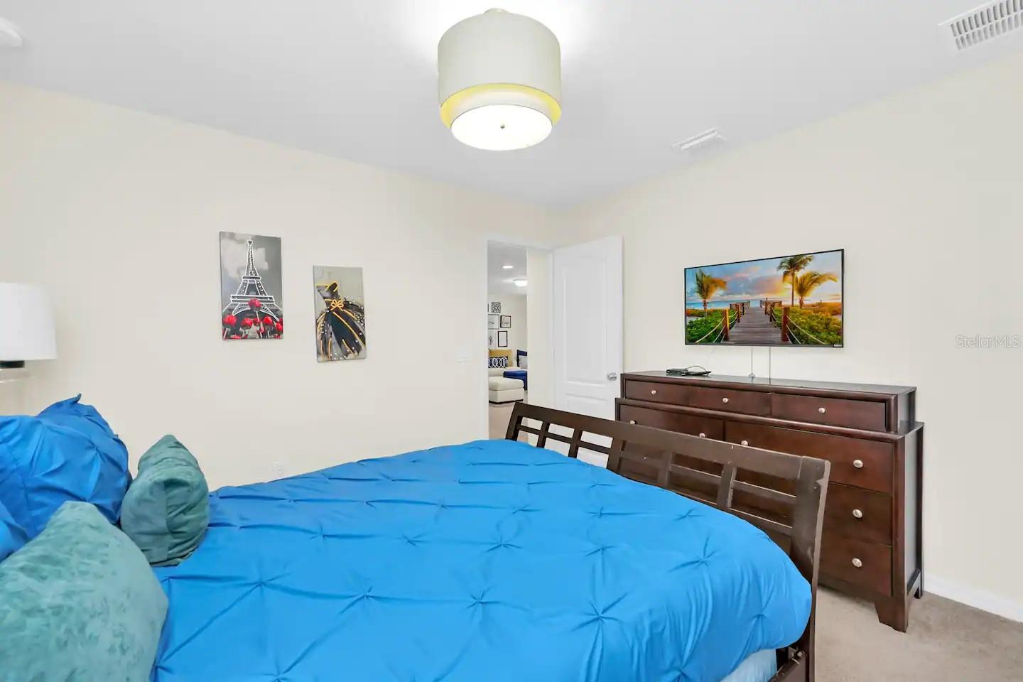 Image 25 of 45 For 8977 Rhodes Street