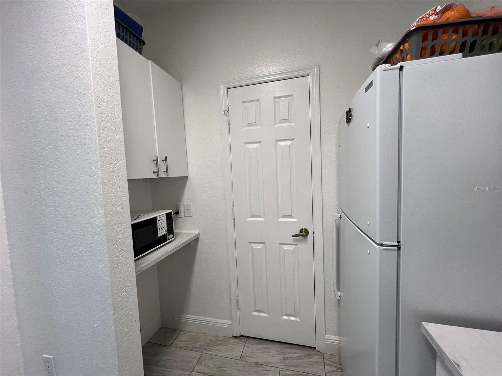 Image 8 of 29 For 3714 Palm Desert Lane 5317