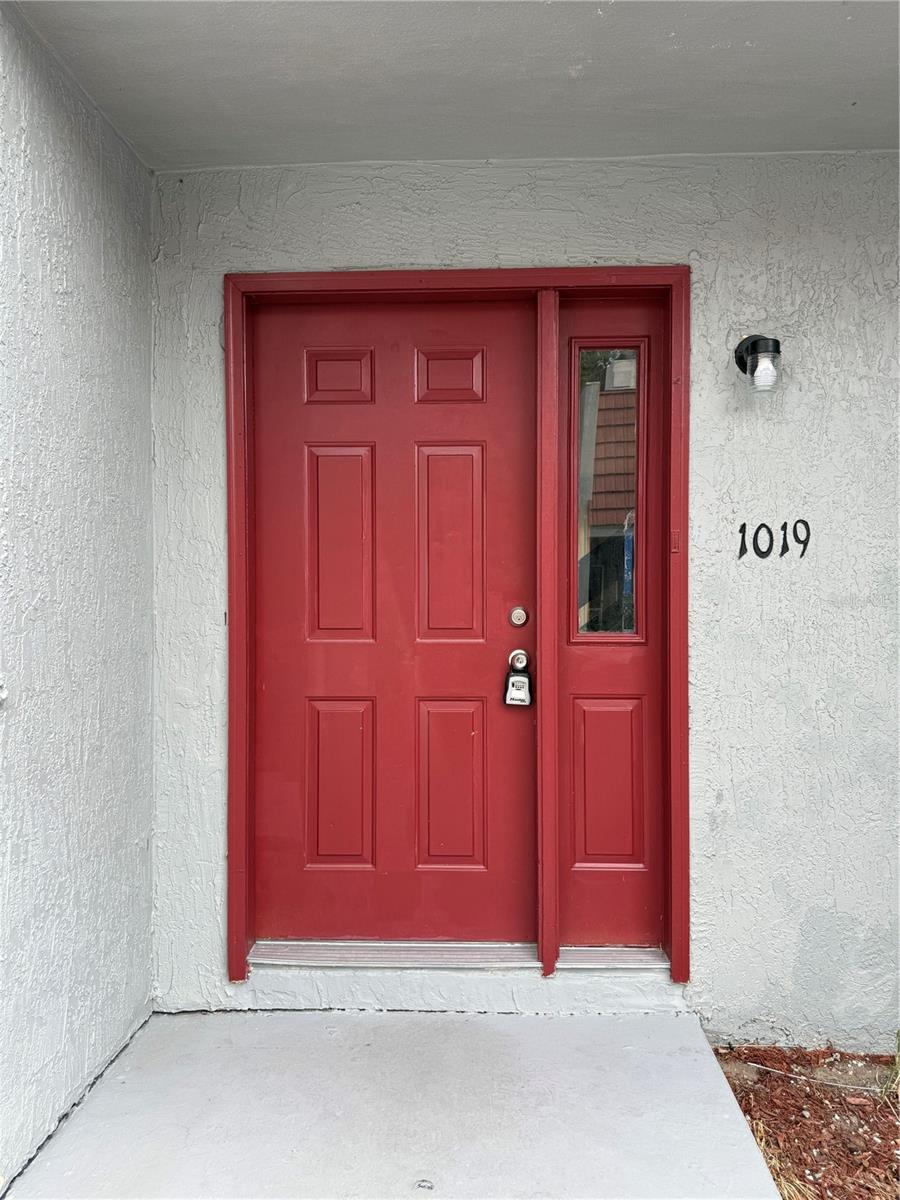 Image 7 of 9 For 1015 Sumner Street 1019