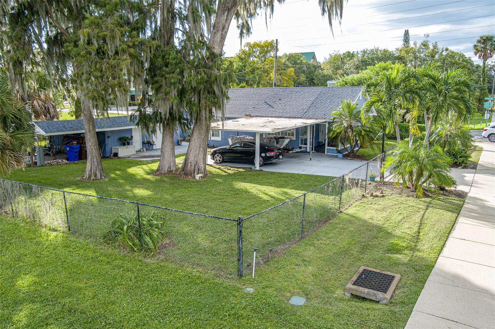 Image 10 of 67 For 302 Drury Avenue