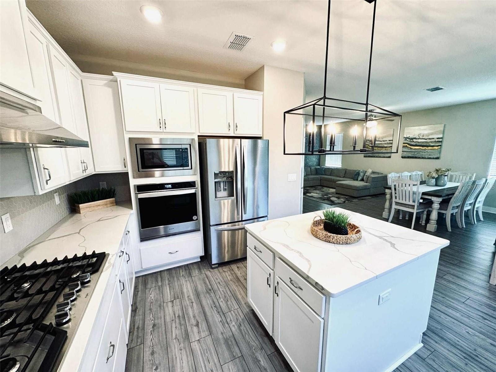 Image 3 of 34 For 7958 Haverhill Way