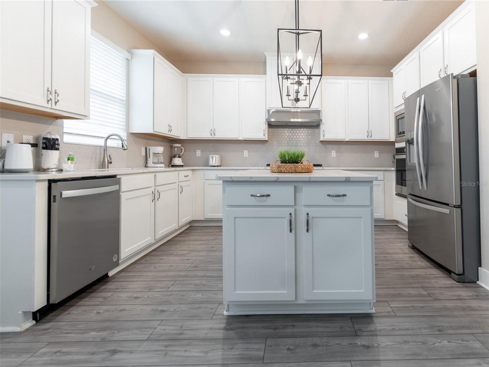 Image 4 of 34 For 7958 Haverhill Way