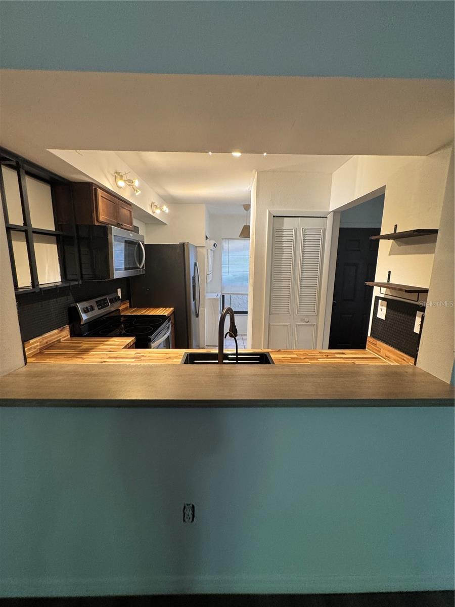 Image 14 of 25 For 2900 Semoran Boulevard S