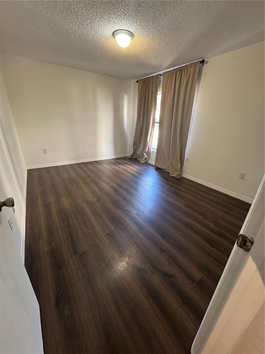 Image 23 of 25 For 2900 Semoran Boulevard S