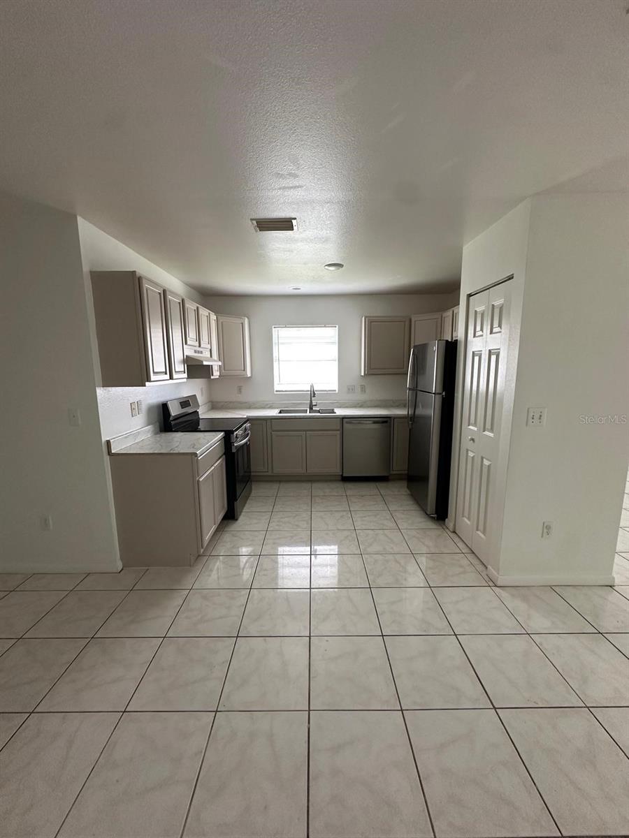 Image 7 of 20 For 3533 Cemetery Road