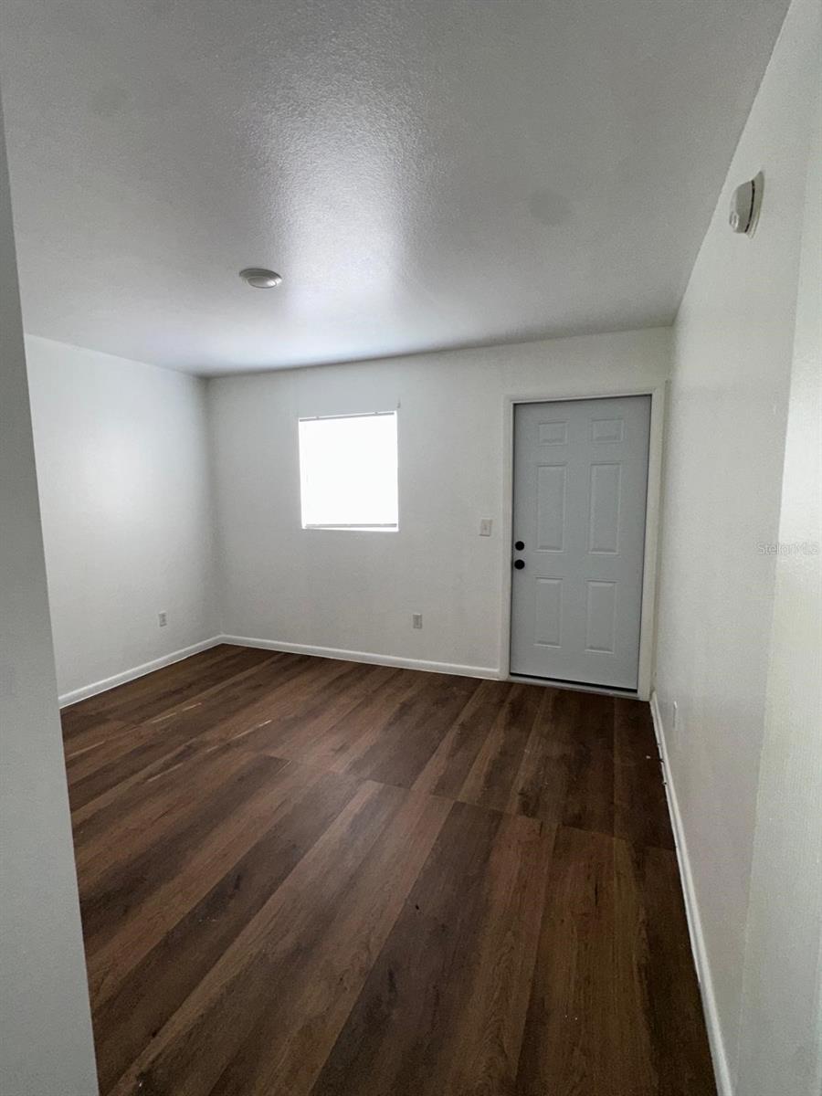 Image 9 of 20 For 3533 Cemetery Road