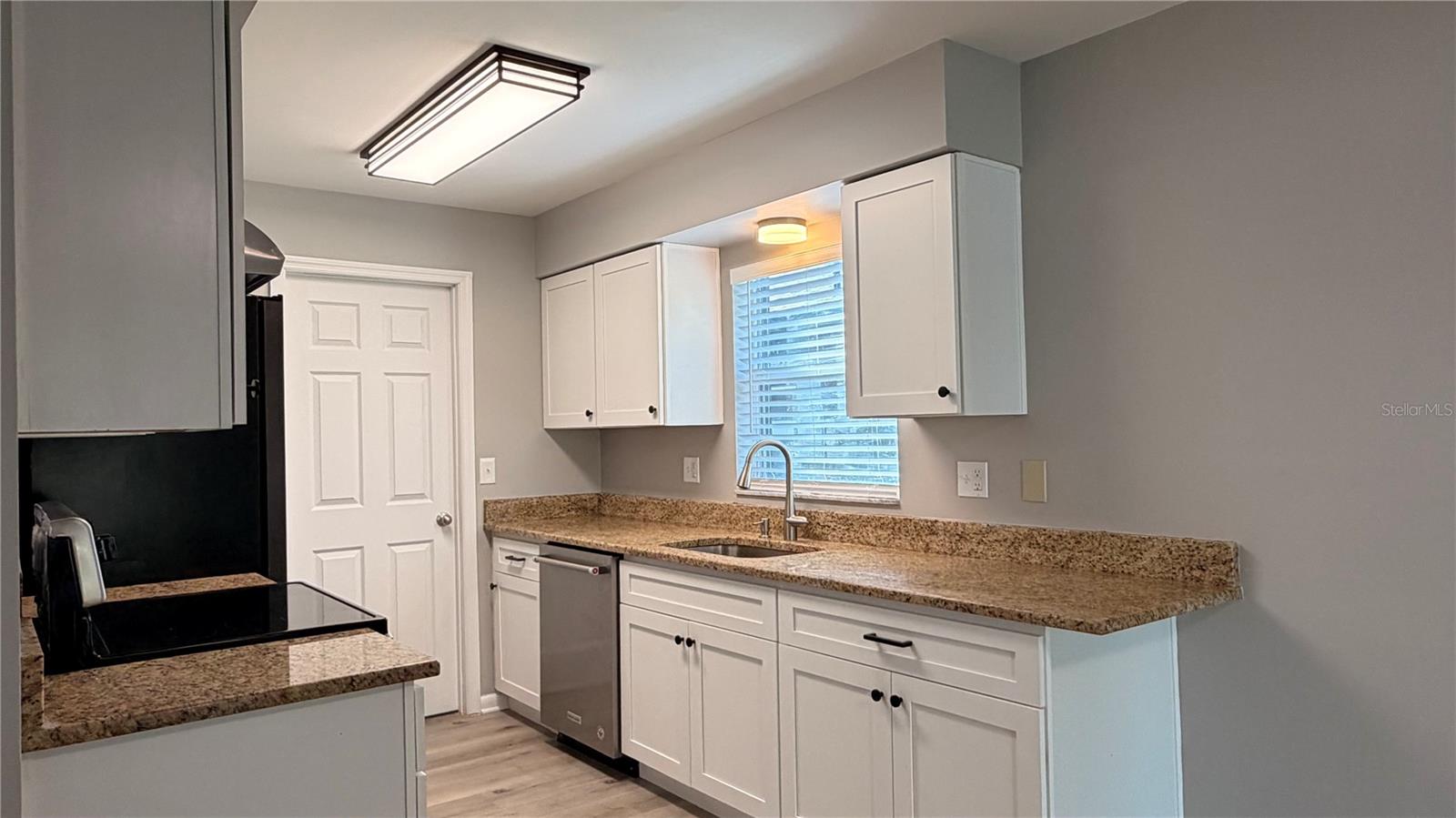 Image 15 of 34 For 100 Tennessee Avenue