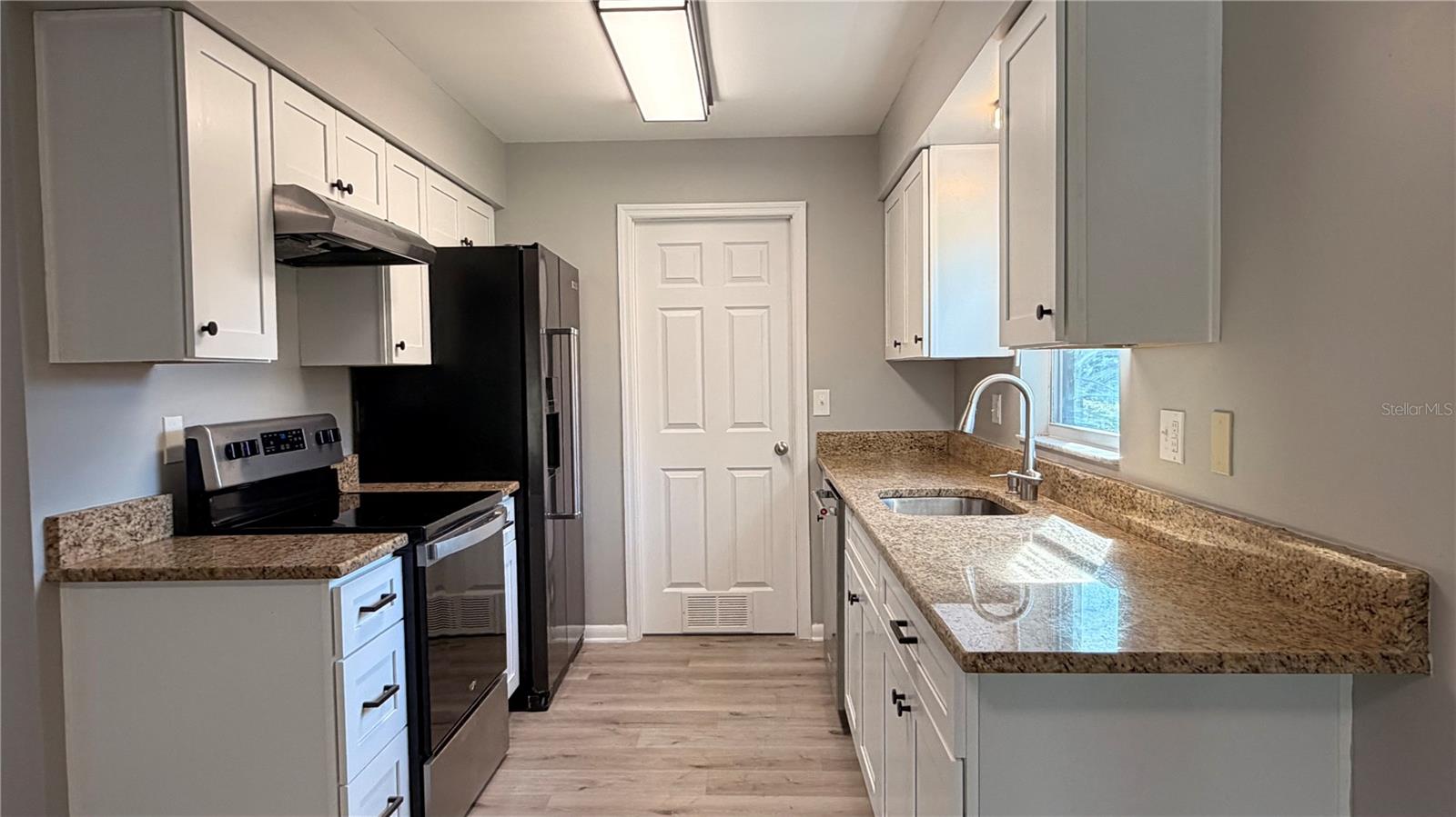 Image 16 of 34 For 100 Tennessee Avenue