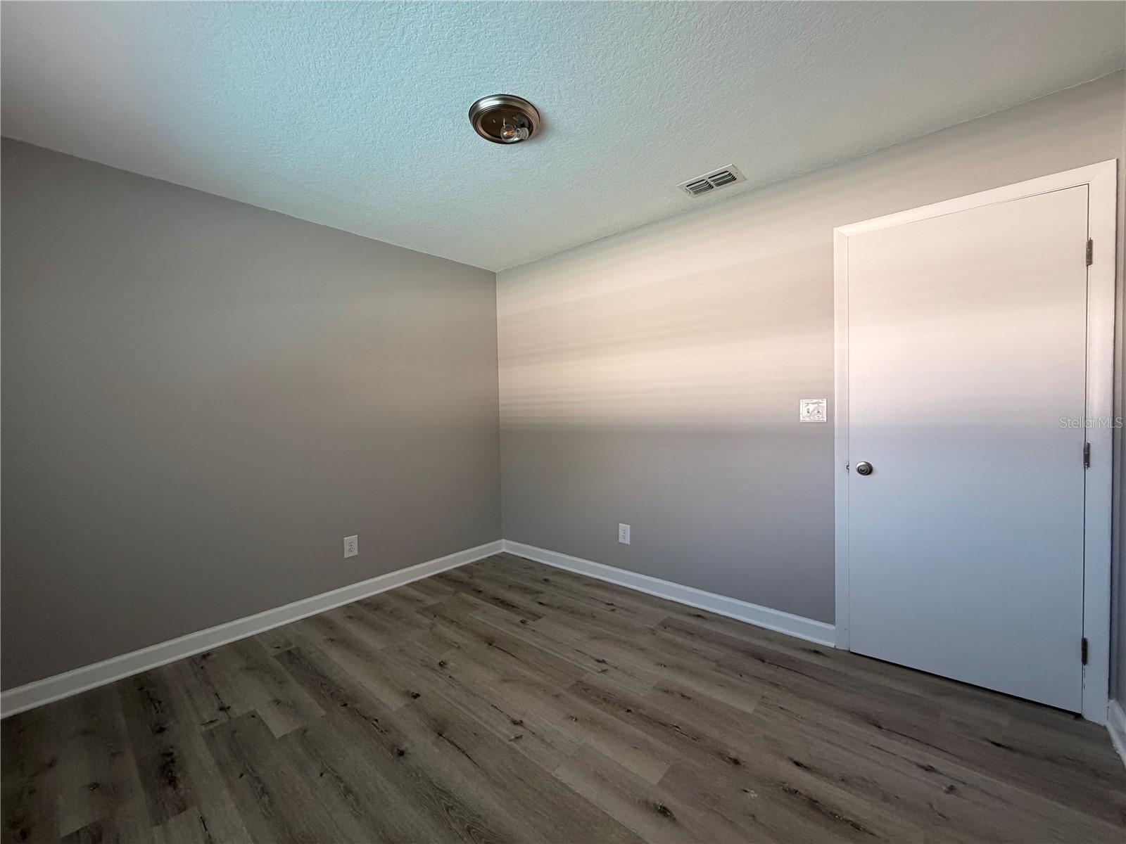 Image 26 of 34 For 100 Tennessee Avenue