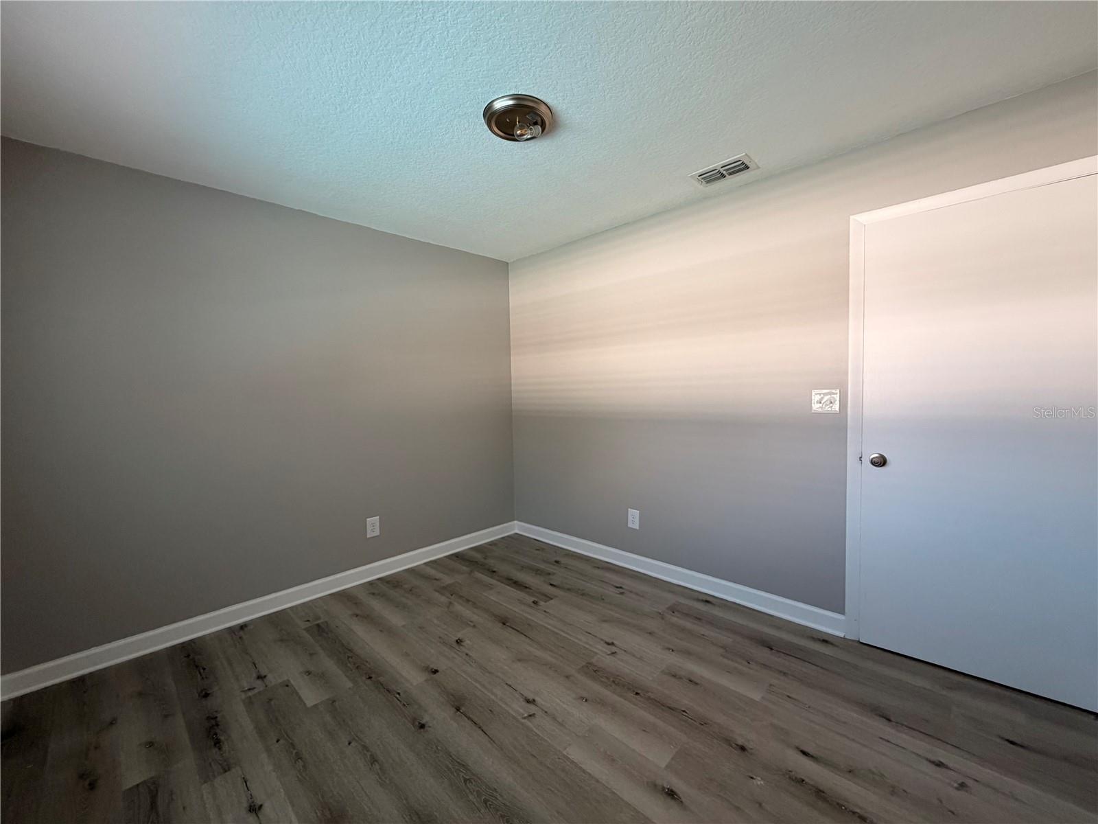 Image 29 of 34 For 100 Tennessee Avenue