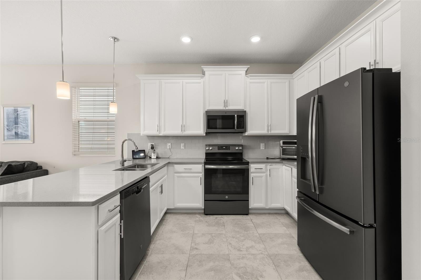 Image 7 of 72 For 4880 Tribute Trail