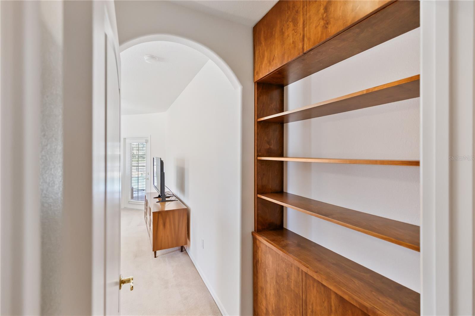 Image 22 of 91 For 2970 Windsong Lane