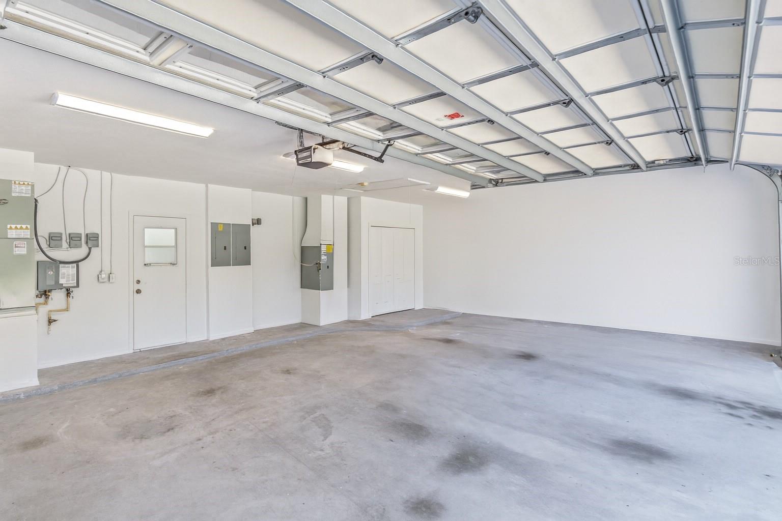 Image 80 of 91 For 2970 Windsong Lane