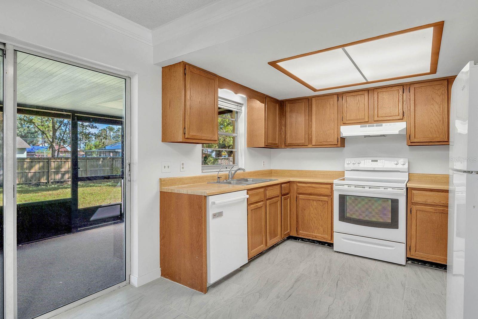 Image 10 of 27 For 6449 Eve Street
