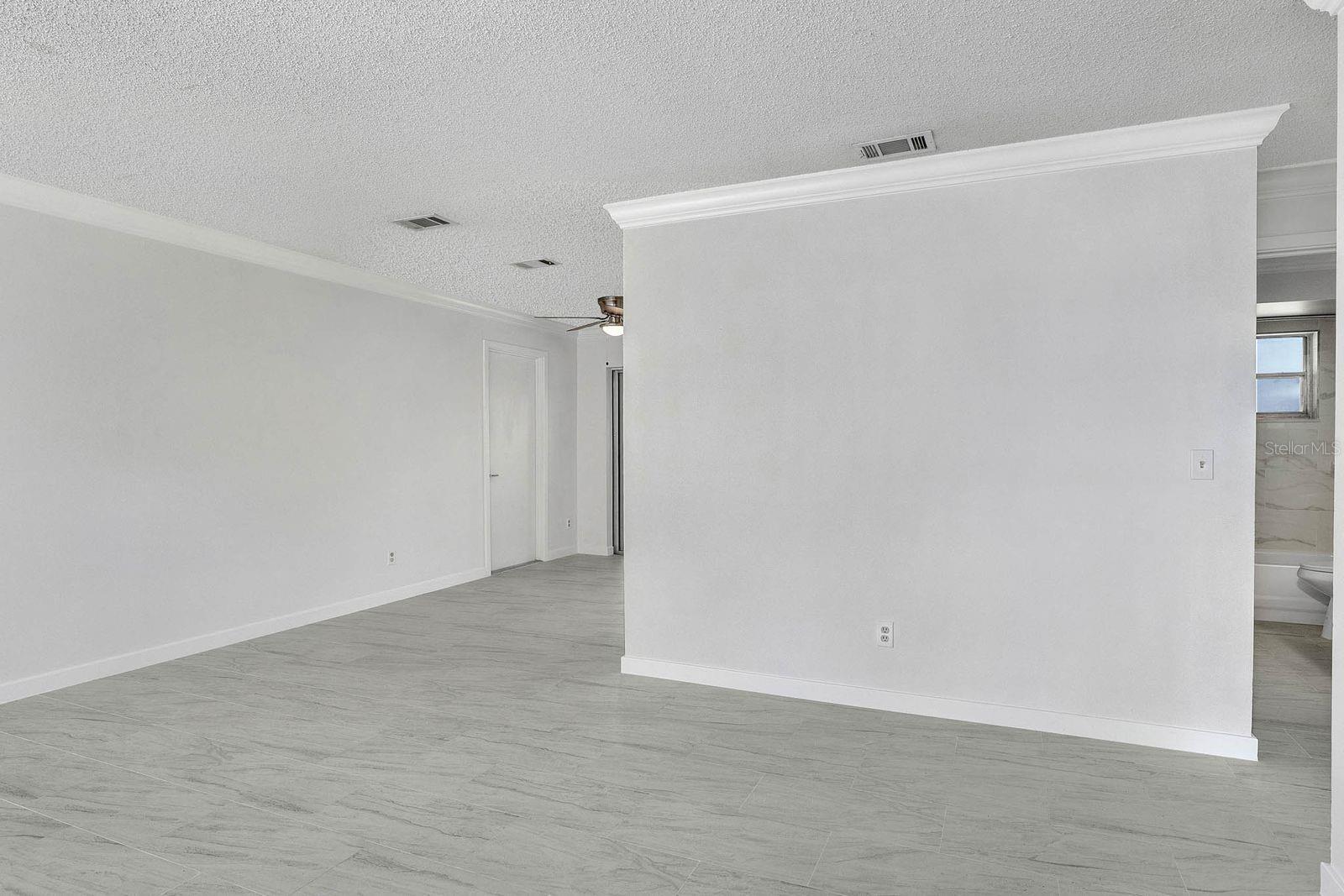 Image 11 of 27 For 6449 Eve Street