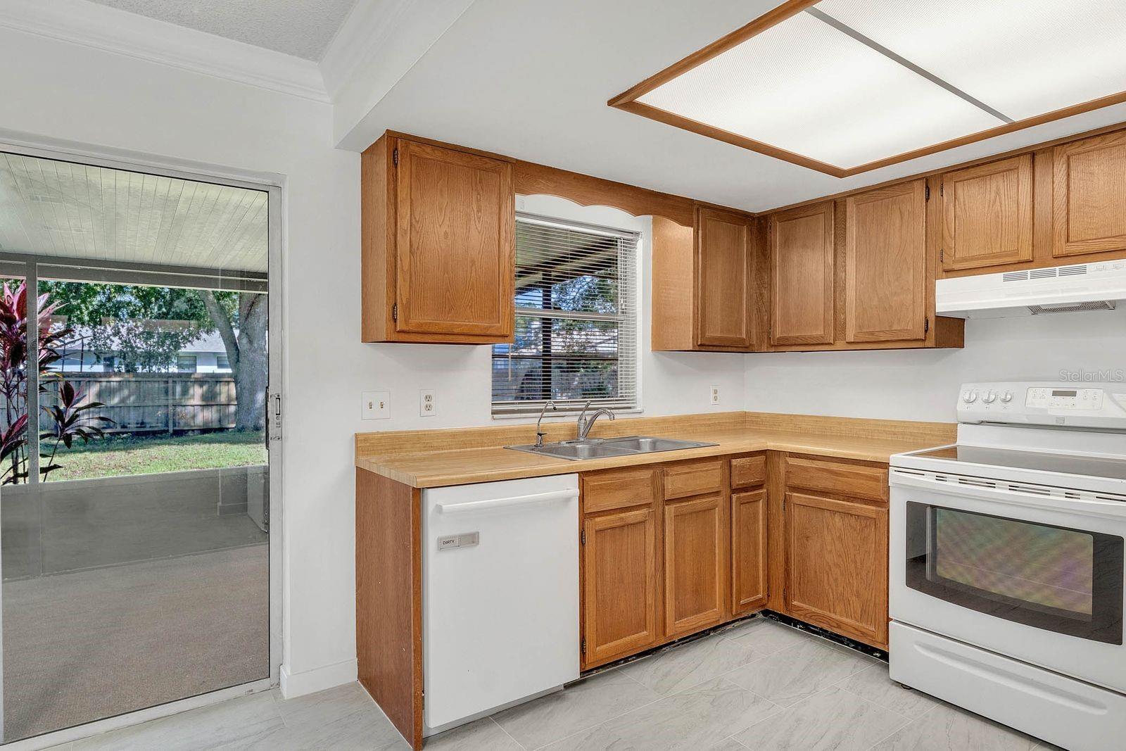 Image 9 of 27 For 6449 Eve Street