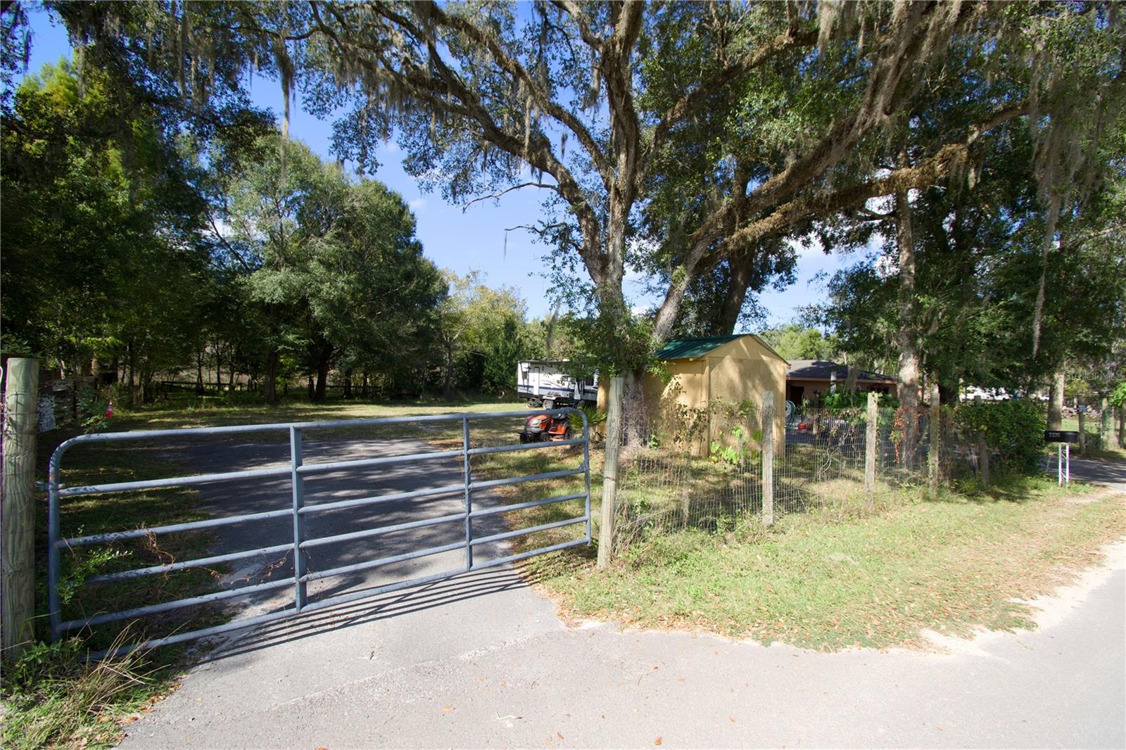 Image 27 of 32 For 7436 Cr 627  