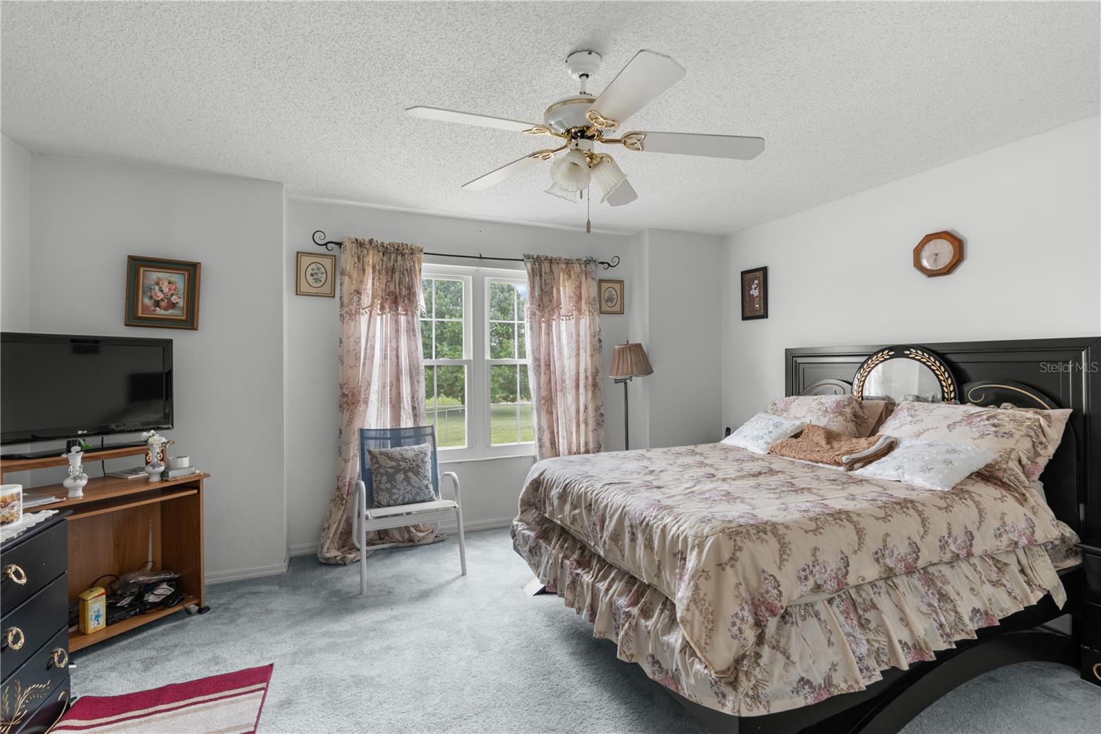 Image 15 of 20 For 321 Edgewood Court