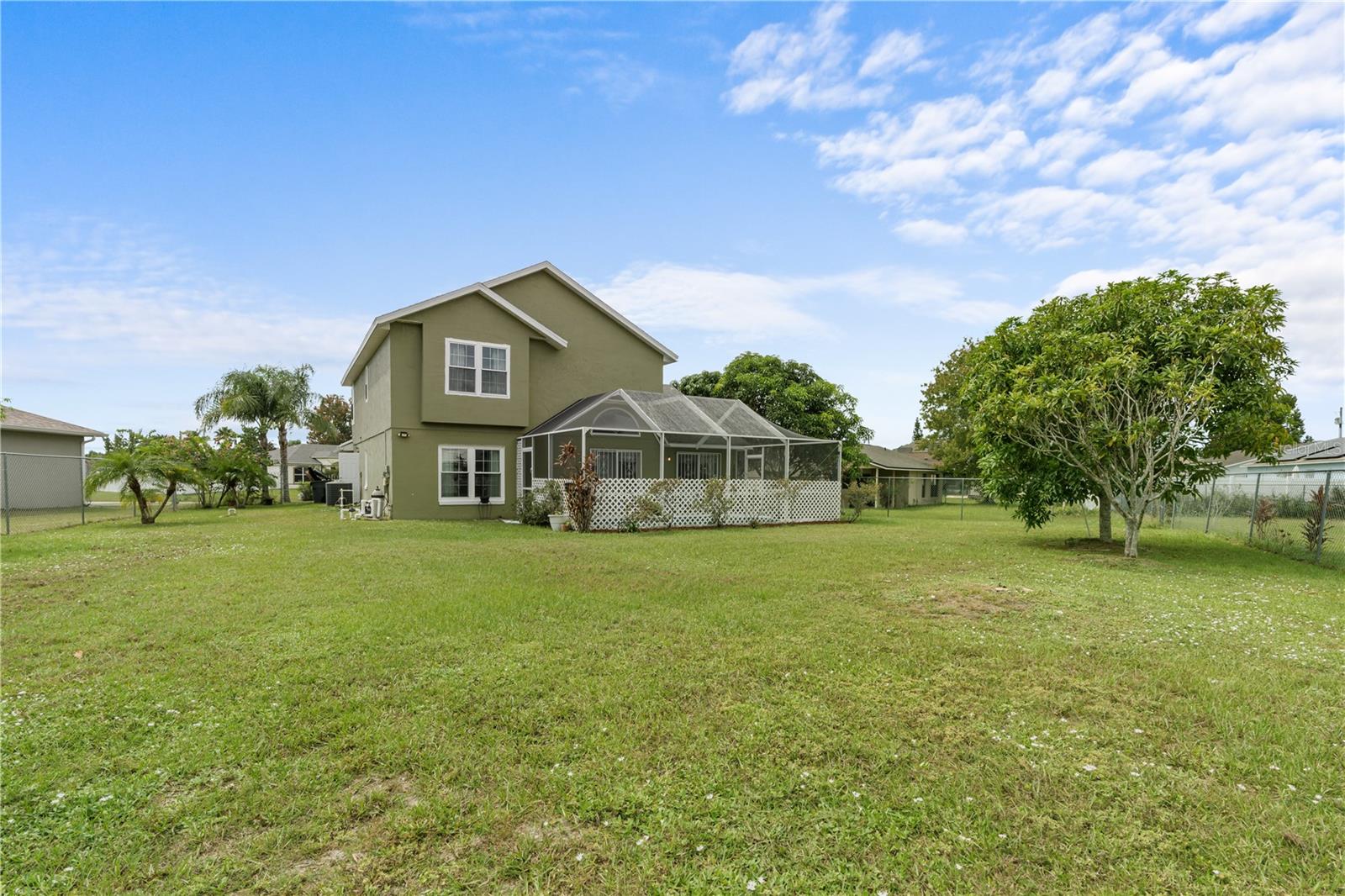 Image 19 of 20 For 321 Edgewood Court