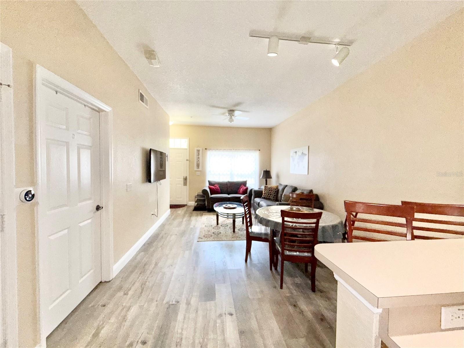 Image 5 of 22 For 4010 Santa Maria Drive 103