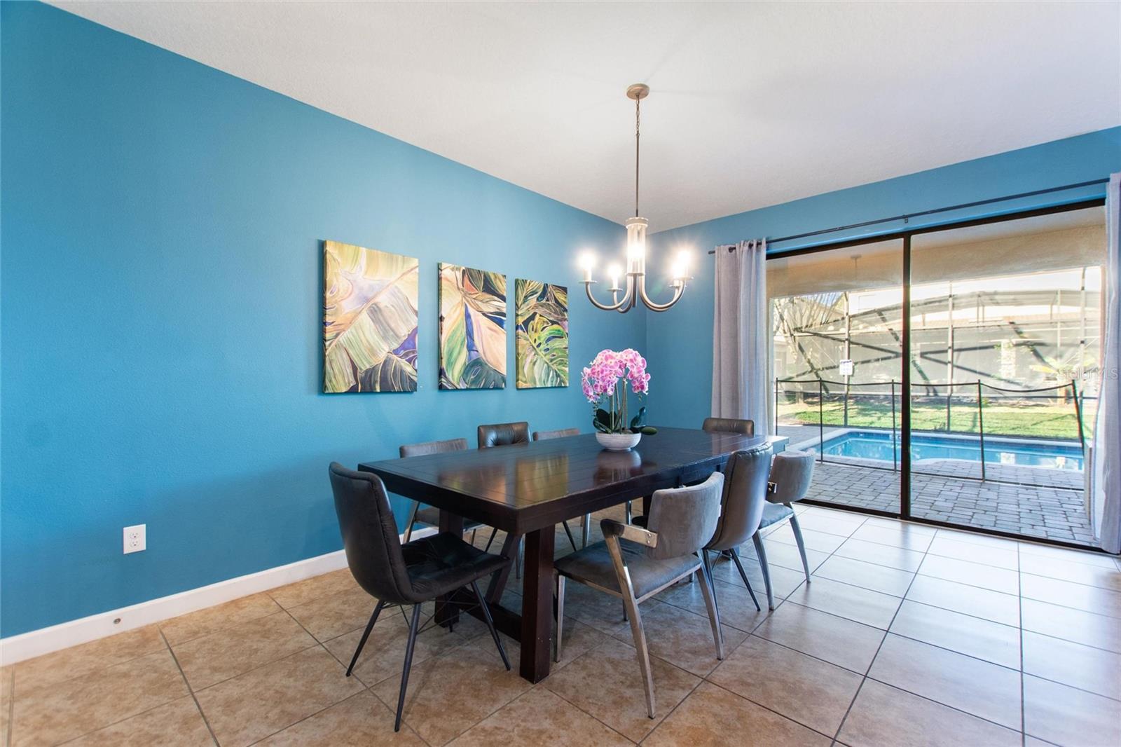 Image 11 of 70 For 1454 Myrtlewood Street