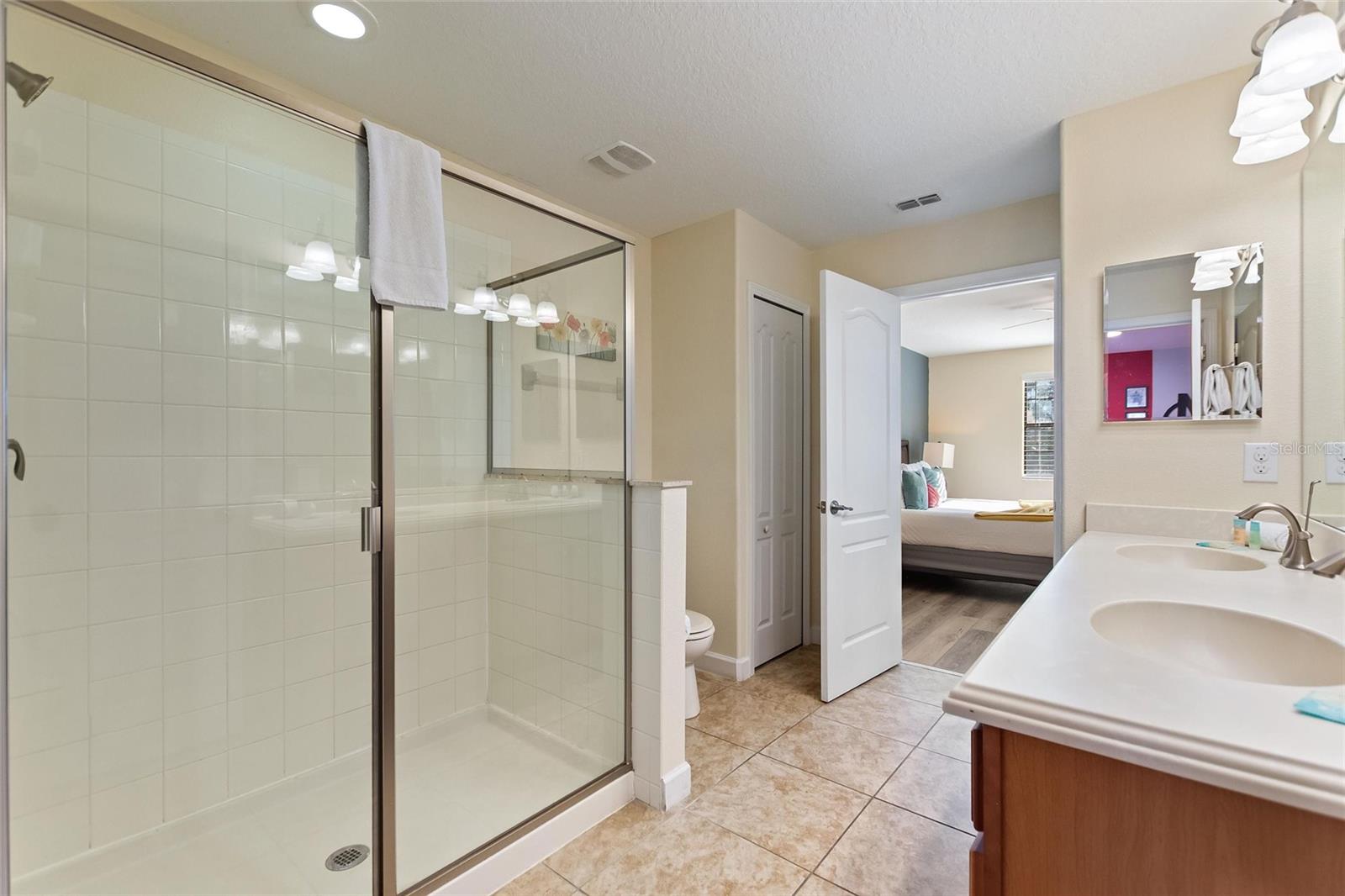 Image 19 of 70 For 1454 Myrtlewood Street