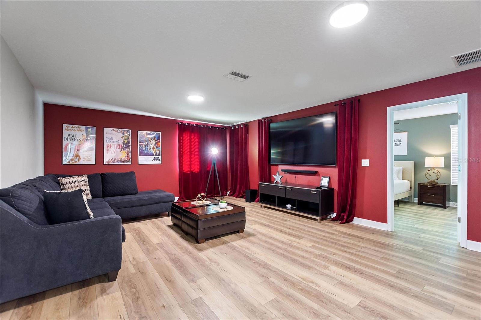 Image 21 of 70 For 1454 Myrtlewood Street