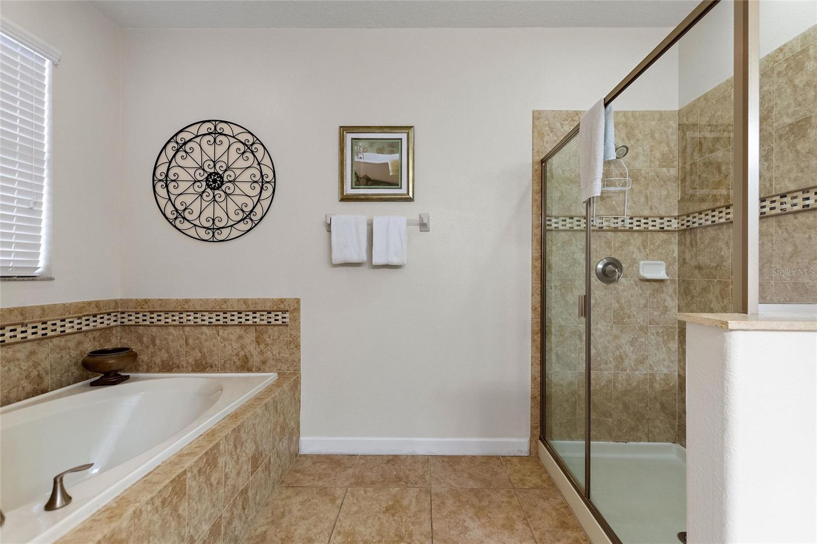 Image 30 of 70 For 1454 Myrtlewood Street