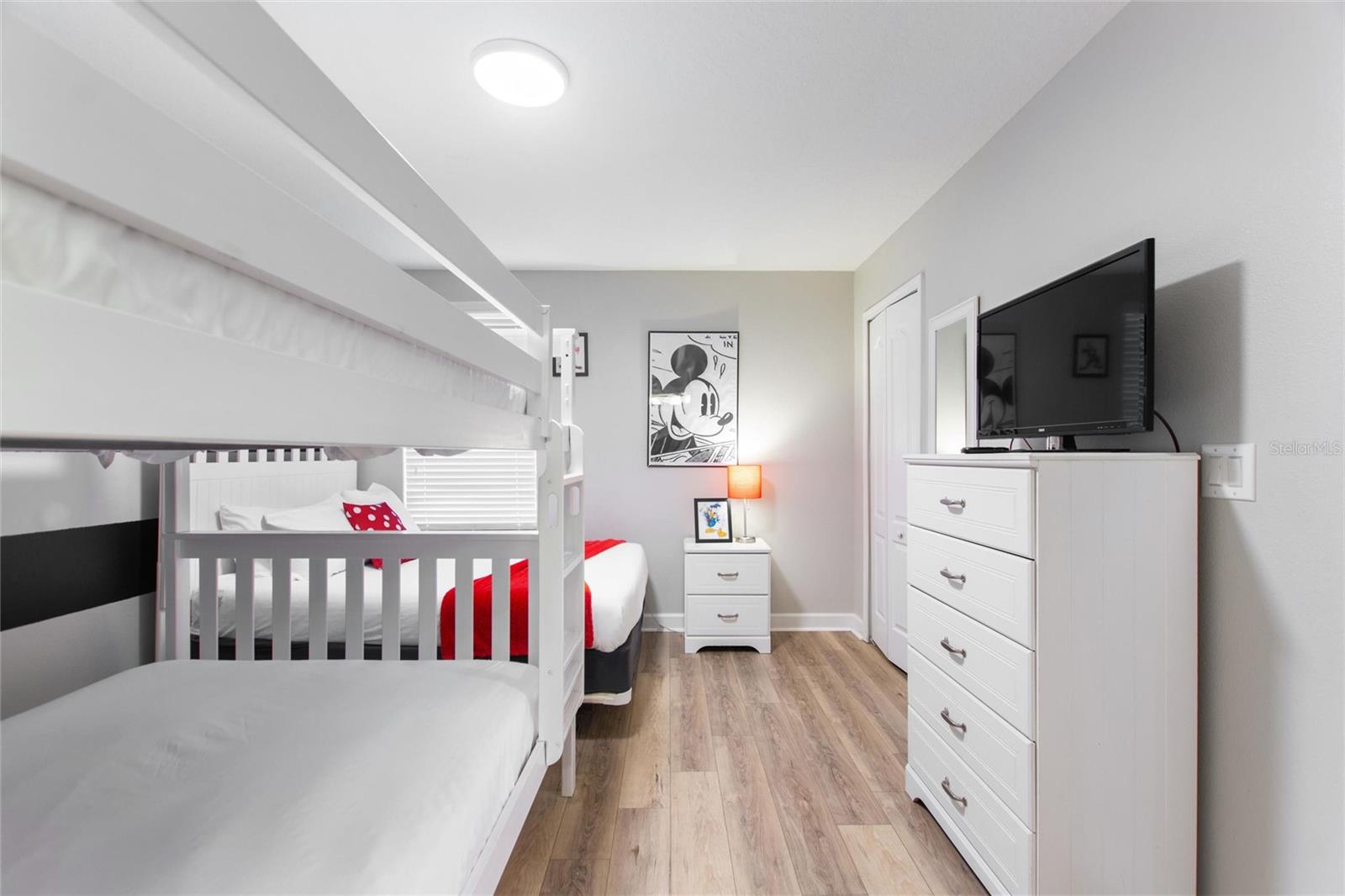 Image 33 of 70 For 1454 Myrtlewood Street