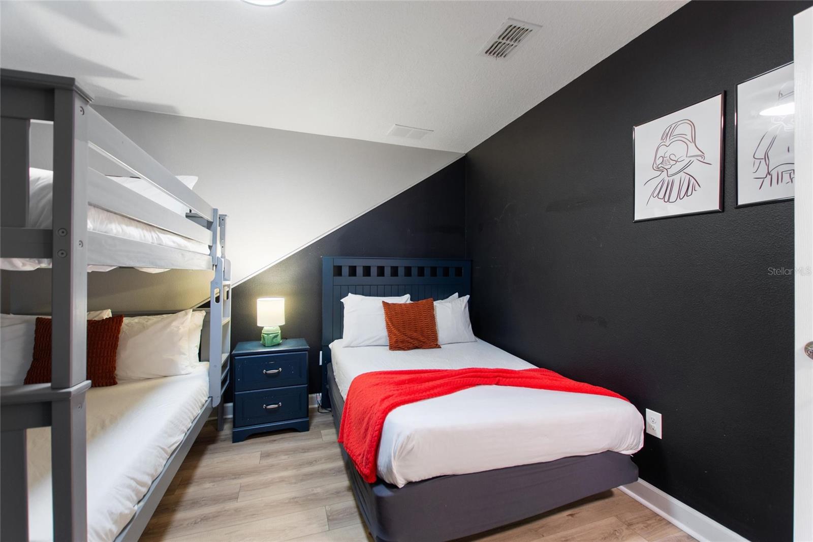 Image 35 of 70 For 1454 Myrtlewood Street