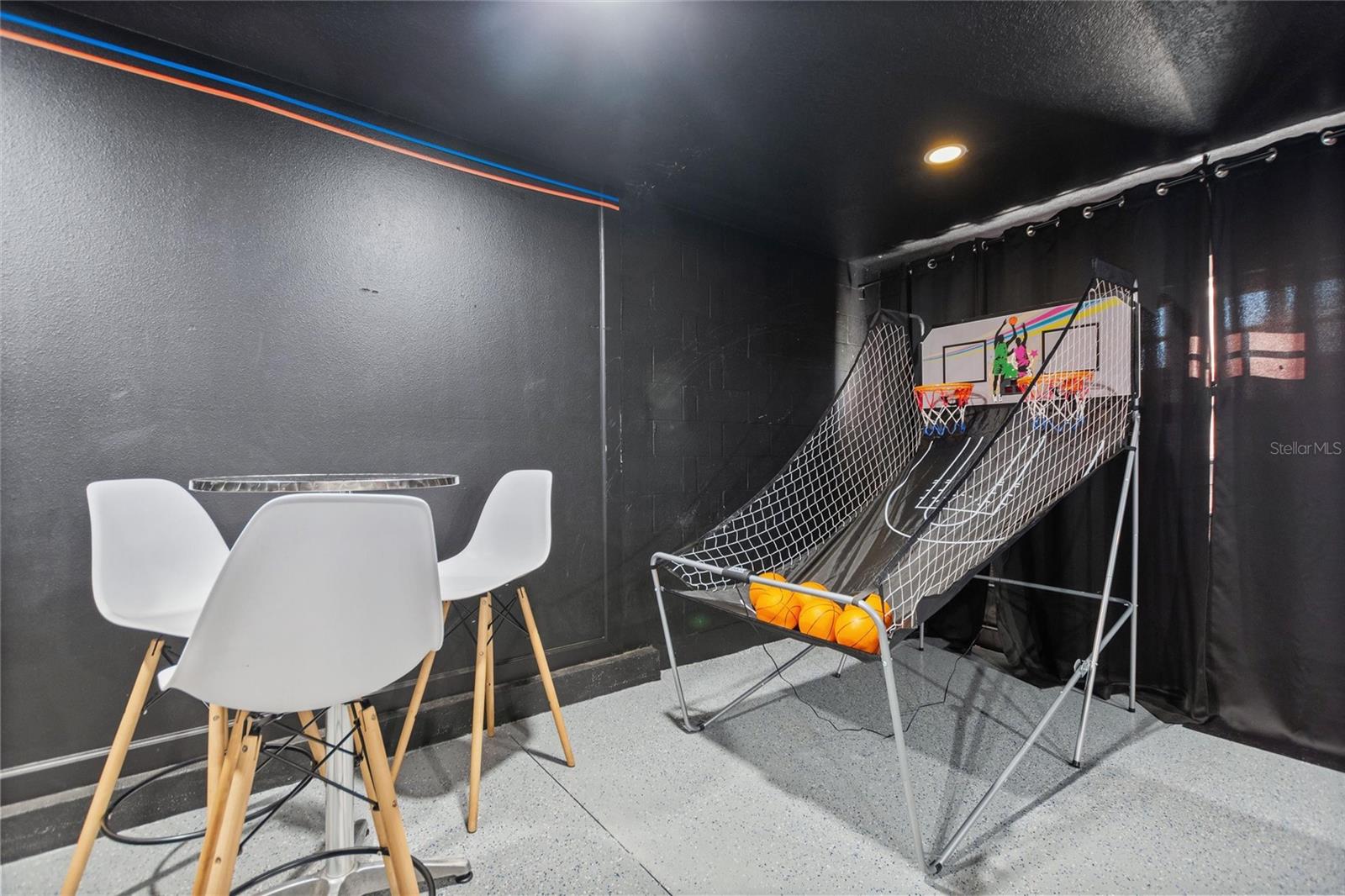 Image 42 of 70 For 1454 Myrtlewood Street